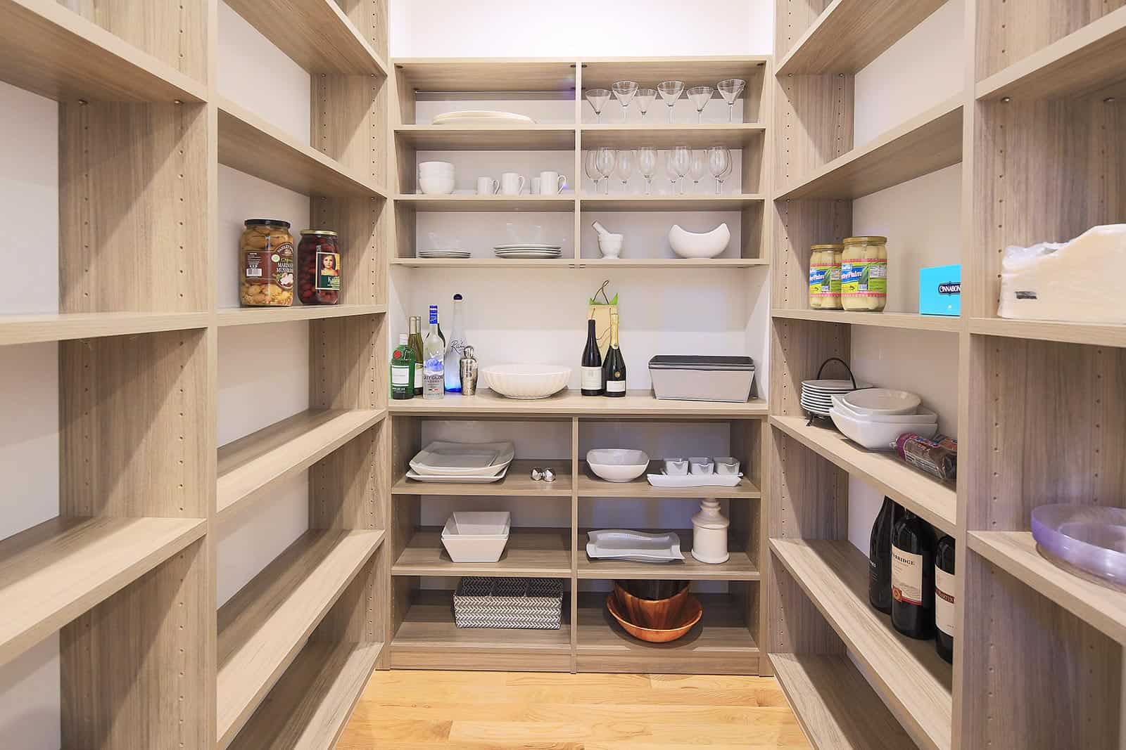 Pantry Storage Solutions Ina, What Wood Should I Use For Pantry Shelves